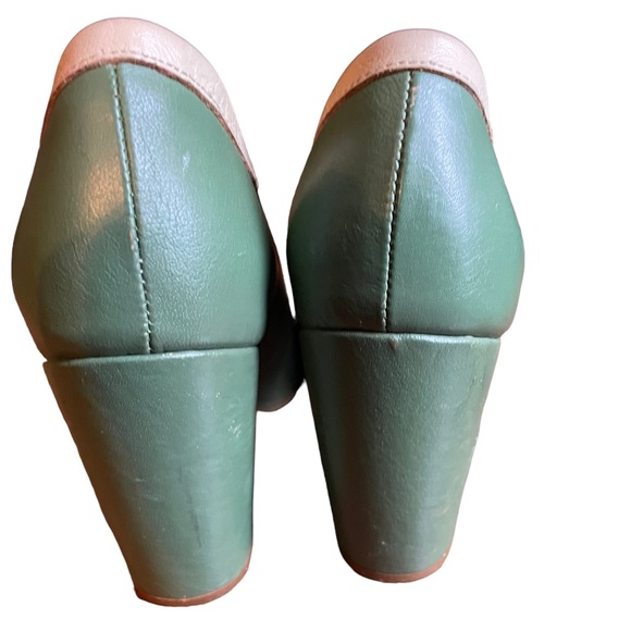 Fly London Fly Girl Sage Green & Cream Square Toe Pumps size 38. - Picture 9 of 9